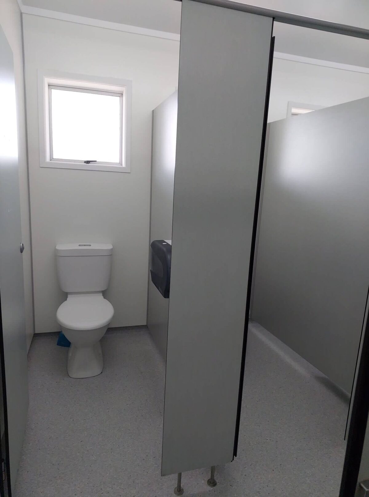 Rotorua Top 10 Holiday Park Bathroom Renovation Project - Ray Stevens ...